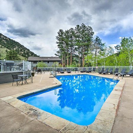 Estes Park Condo Rental Balcony With River Views! Bagian luar foto