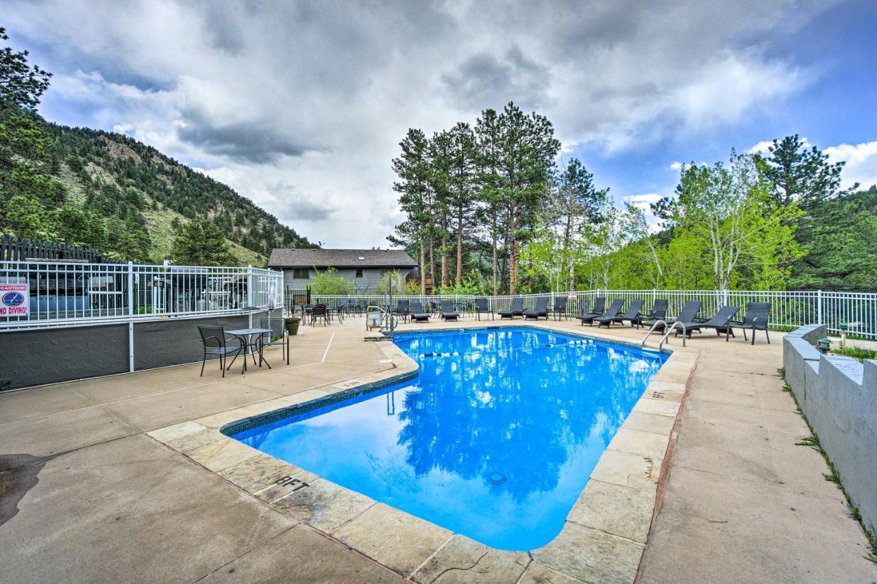 Estes Park Condo Rental Balcony With River Views! Bagian luar foto