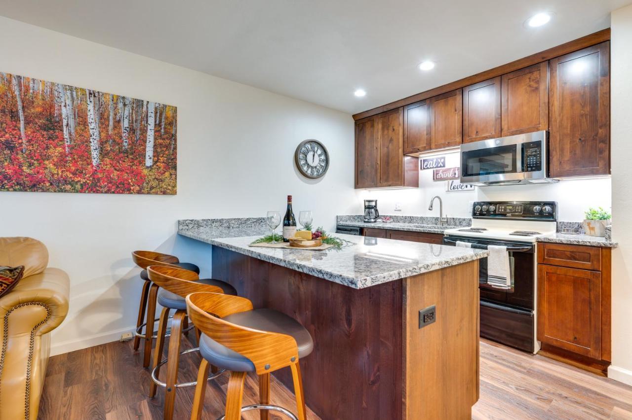 Estes Park Condo Rental Balcony With River Views! Bagian luar foto